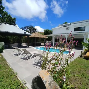 Villa Lorenza, Petit-Bourg