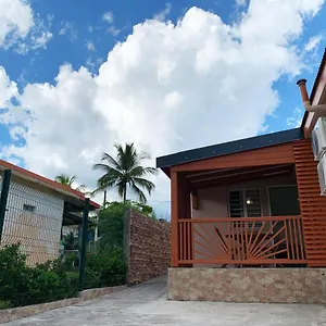 Appartement Le Zandoli, Petit-Bourg